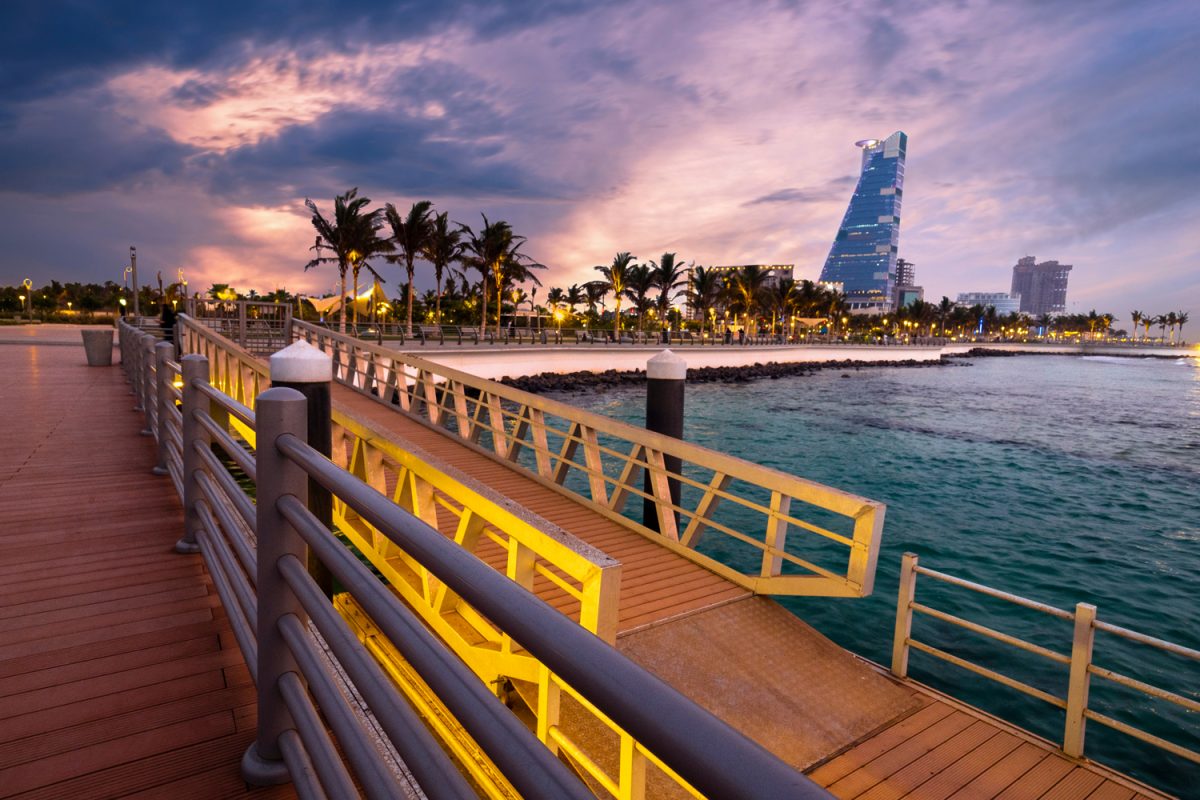 places to travel during Eid Al-Adha in Saudi Arabia: Jeddah Corniche