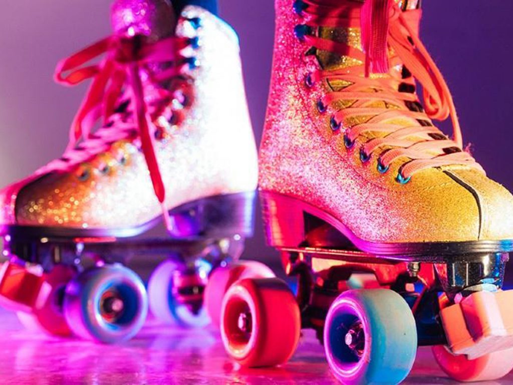 AlUla on Wheels extended: glitter skates