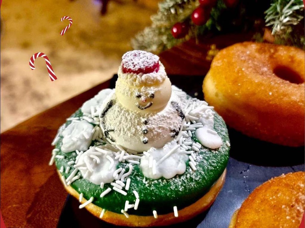 Riyadh festive season events: Glaze Craze snowmen doughnut